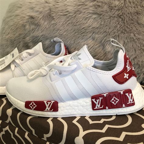 white gucci adidas nmds